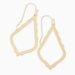 Kendra Scott Sophia Drop Earrings in Gold